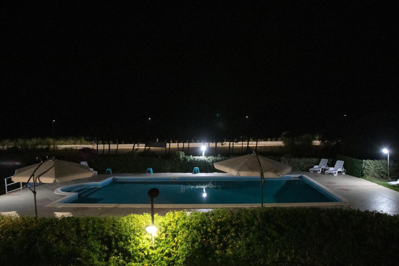Residence Costa Tirrena Torrenova  Esterno foto