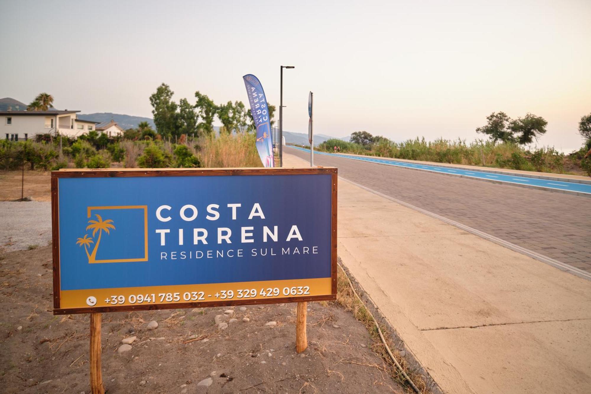 Residence Costa Tirrena Torrenova  Esterno foto